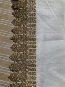 White Kurta with Gold Embellishmentss size xl