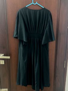 Elegant Black V-Neck Flutter Sleeve Dress