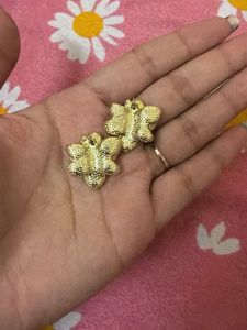 Charming Flower Stud Earrings