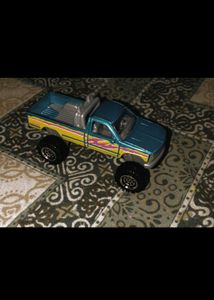 Matchbox Chevy K1500 Pickup Toy Truck