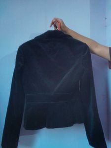 Elegant Black Velvet Blazer