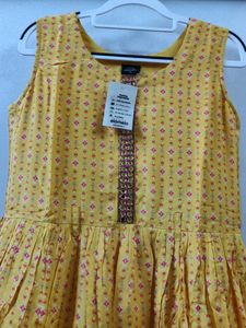 38 Bust-Pure Crepe Gown with Jacket