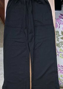 Comfortable Black Wide-Leg Sweatpants