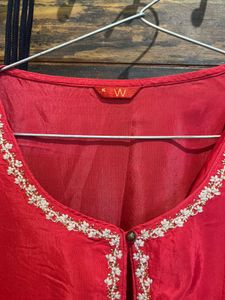 Vibrant W Kurta with unique Embellishments