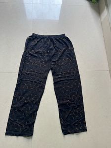 Printed 3/4th night pant.