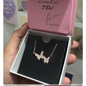 Giva necklace
