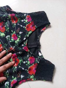 Chic Black Floral Print Dress