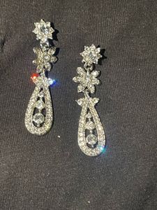 Elegant Crystal Drop Earrings