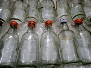 20 Hard Glass Bottles