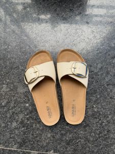Stylish Cream Buckle Slides