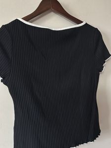 Cute Black Ribbed Top with Bow