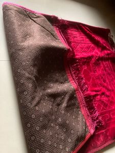 Red Velvet Pooja Aasan