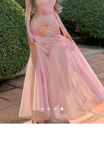Elegant Pink Floral Maxi Dress