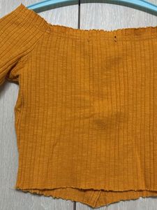 Off Shoulder Ribbed Button-Up Crop Top