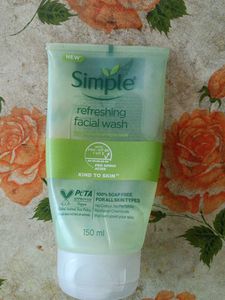 Simple Refreshing Facial Wash 150ml