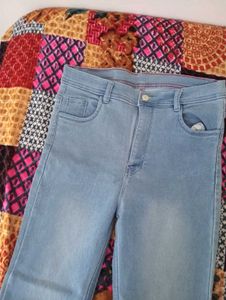 High-Waisted Skinny Jeans