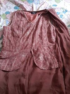 Elegant Embroidered Kurta Set
