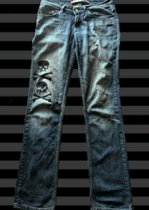 Grunge Skull & Crossbones Jeans