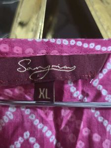 Vibrant Pink Bandhani Kurta