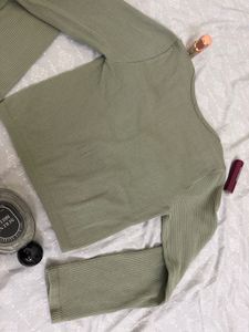 Ribbed Knit Cropped Top