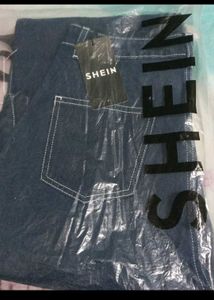 Women's Dark Wash Cargo Jeans