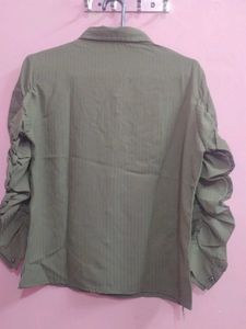 Chic Ruched Sleeve Collared Shirt