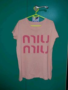 pink colour top