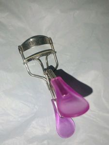 Eyelash Curler with Pink Handles
