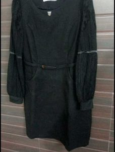 Chic Black Midi Dress with Unique Sleeves