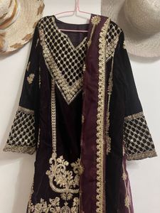 Elegant Velvet Kurta Set with Dupatta