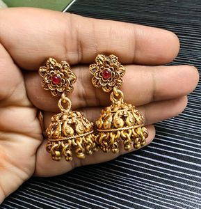 Exquisite Jhumka Earrings