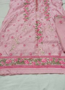 Pakistani style baby Pink Embroidered Kurta Set