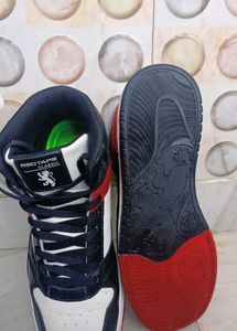 RED TAPE (BRANDED) Sneakers Casual Shoes