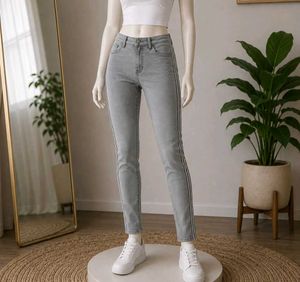Grey Skinny Jeans with Side Stripe
