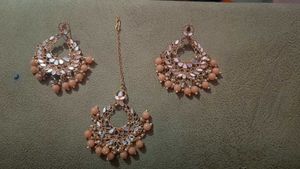 Rose Gold Kundan Maang Tikka &amp; Earrings Set