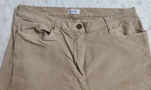 Beige Jeans