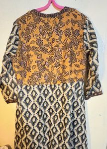 Stylish Printed Kurta