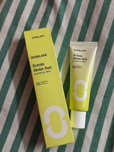 Overlaps Ectoin Moist Sun SPF 50
