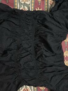 Chic Black Puff Sleeve Top