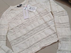 Chic Off White Lace Top