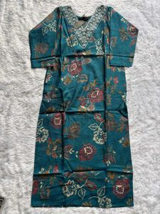 Elegant Floral Print Kurta