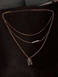 ❗️PRICE DROP❗️Triple Layered Gold Necklace