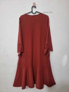 Midi Dress with Bow Sleeves ( Imported)