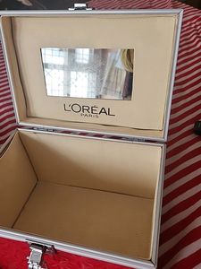Valentine Gift- Loreal Makeup Box New