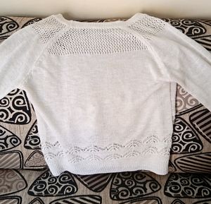 White chrosia work top