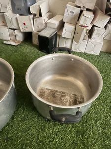 Large Aluminum Cooking Pot