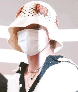 Taehyung's Crochet Bucket Hat