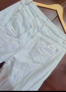 Light Blue Capri Jeans For Girl Or Woman 32 Waist