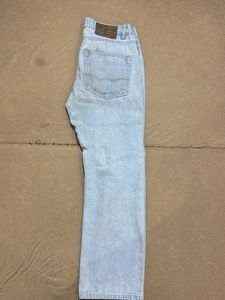 American eagle Light Wash Ripped Jeans