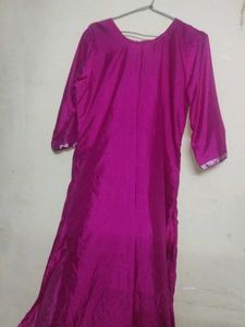 Vibrant Pink Silk Kurta &amp; printed Suit comb
